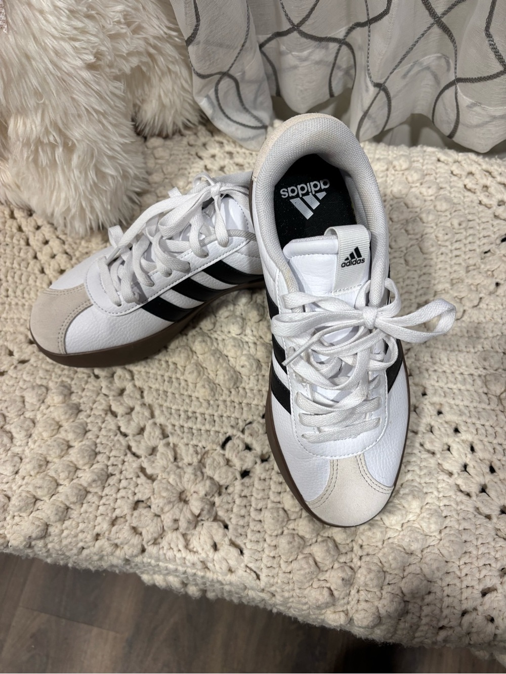 adidas White Sneakers with Black Three-Stripes and Gum Sole.  Never worn